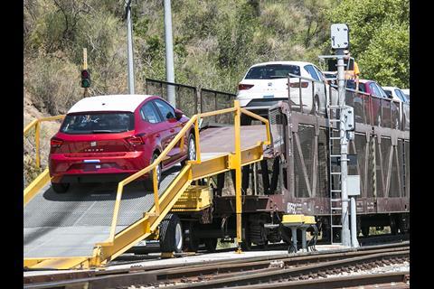 FGC and Comsa Rail Transport’s contract to move vehicles between the SEAT factory in Martorell and the Port of Barcelona has been renewed for a further three years.